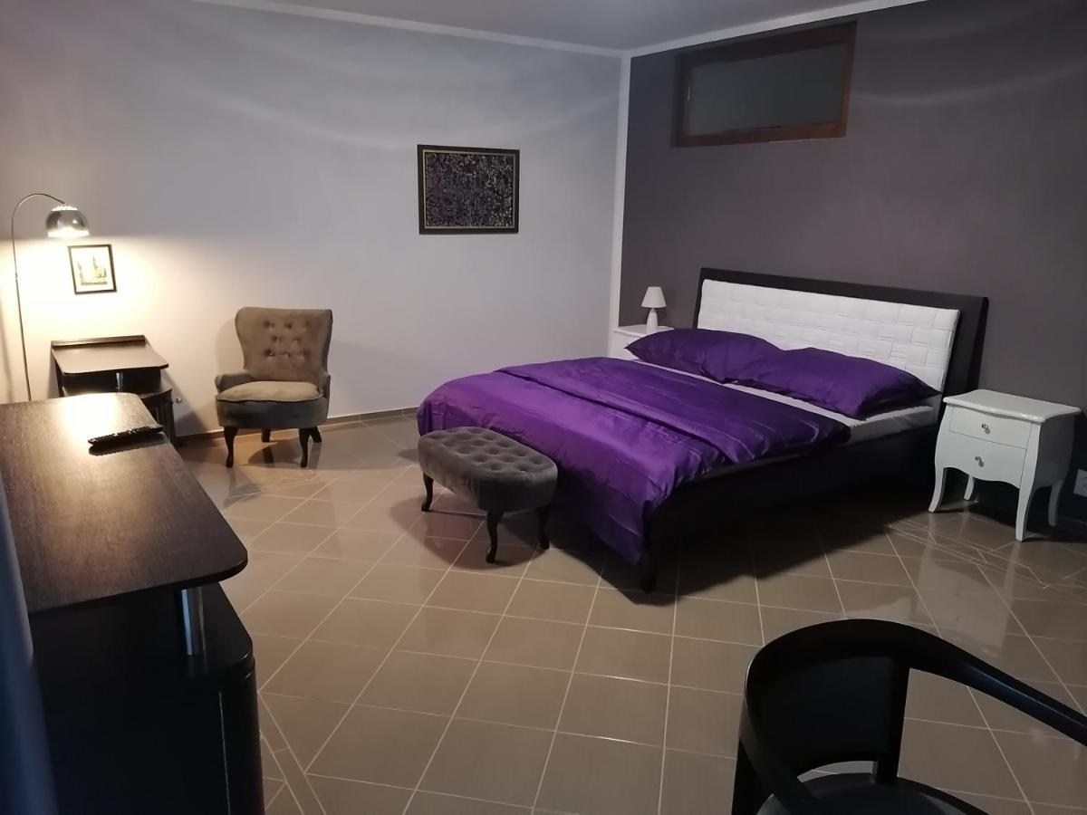 Frikulin Hotel Prostějov Kültér fotó