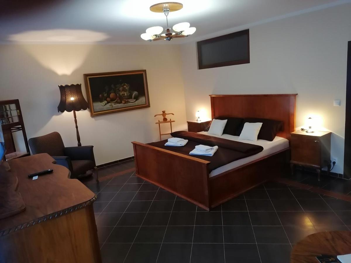 Frikulin Hotel Prostějov Kültér fotó
